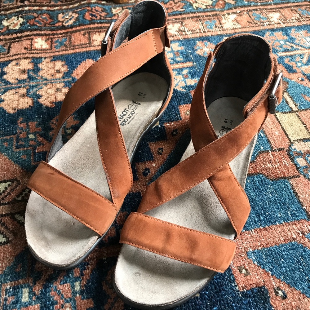 NWT. NAOT. Rianna. Sandals. Size 10
